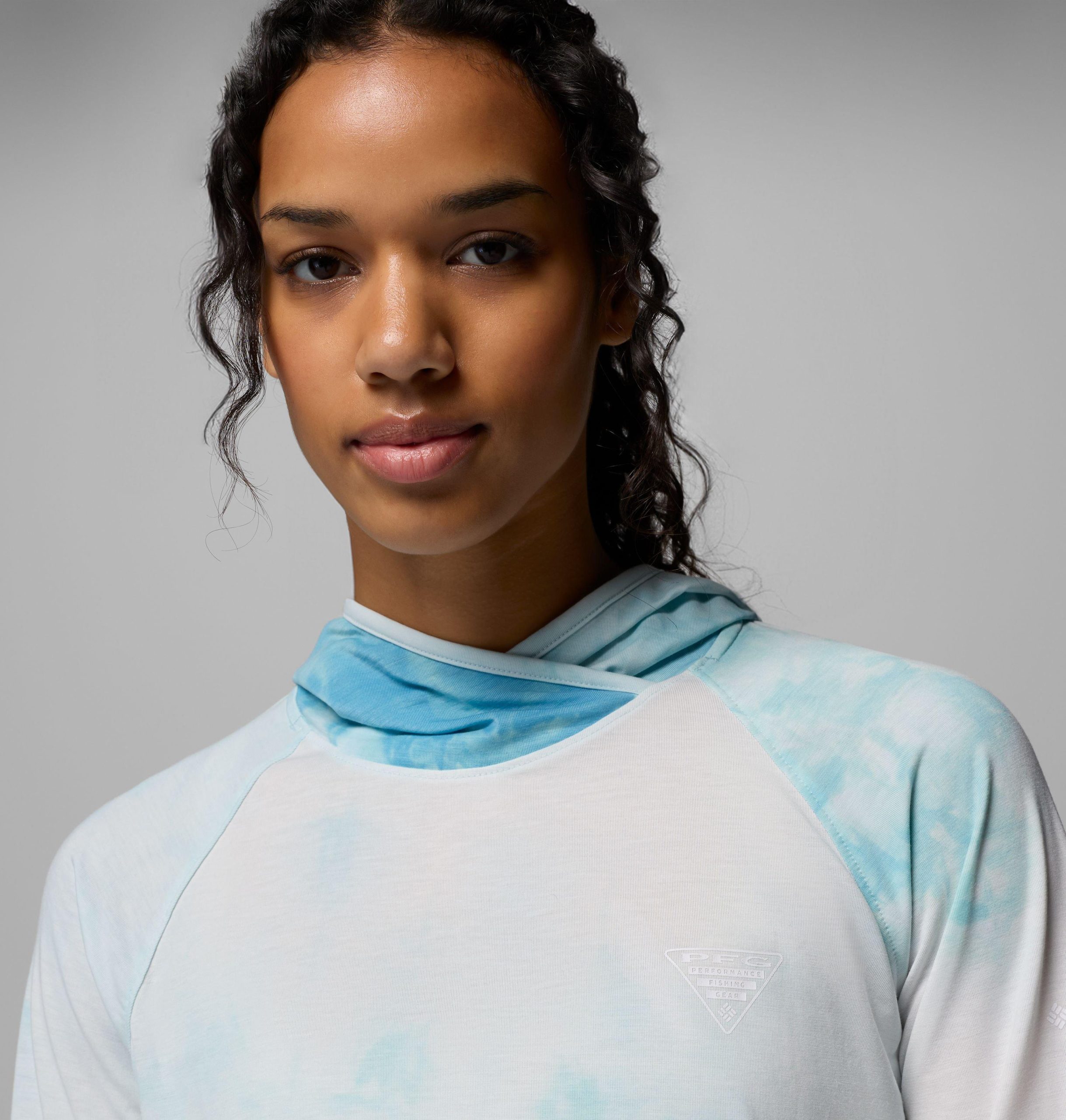 dames pfg uncharted ii cloud hoodie
