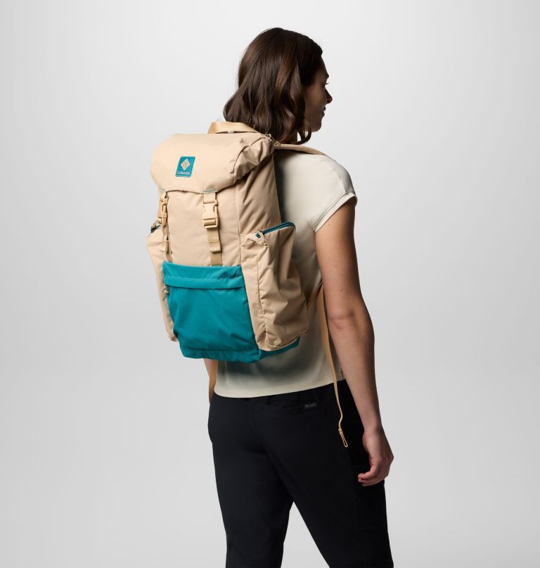 trail traveler 28l rucksack