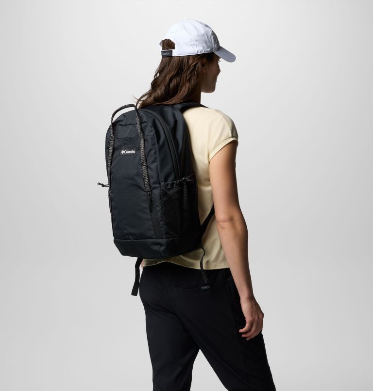 echo mountain 25l backpack