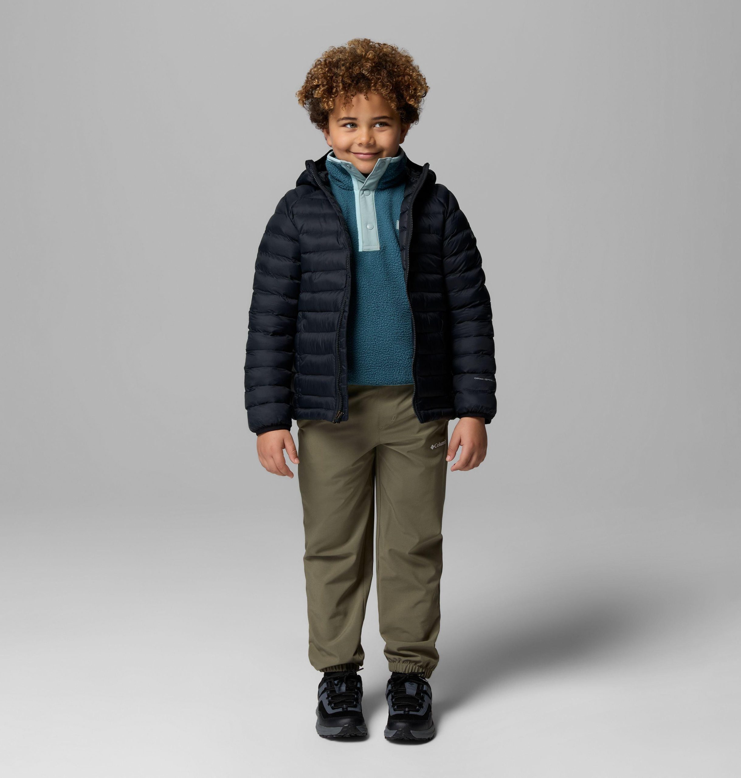 kinderjas met capuchon en poederpas