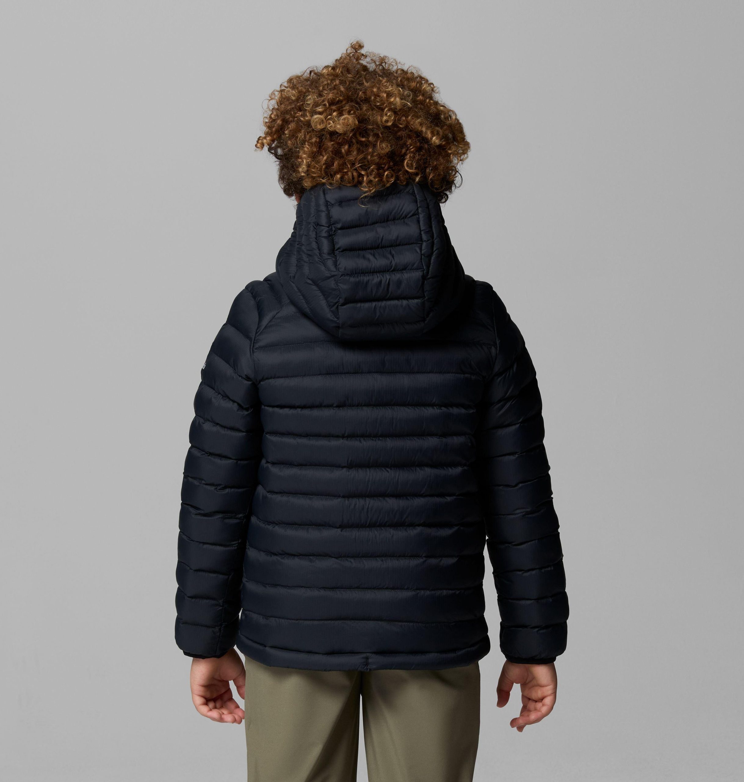 kinderjas met capuchon en poederpas