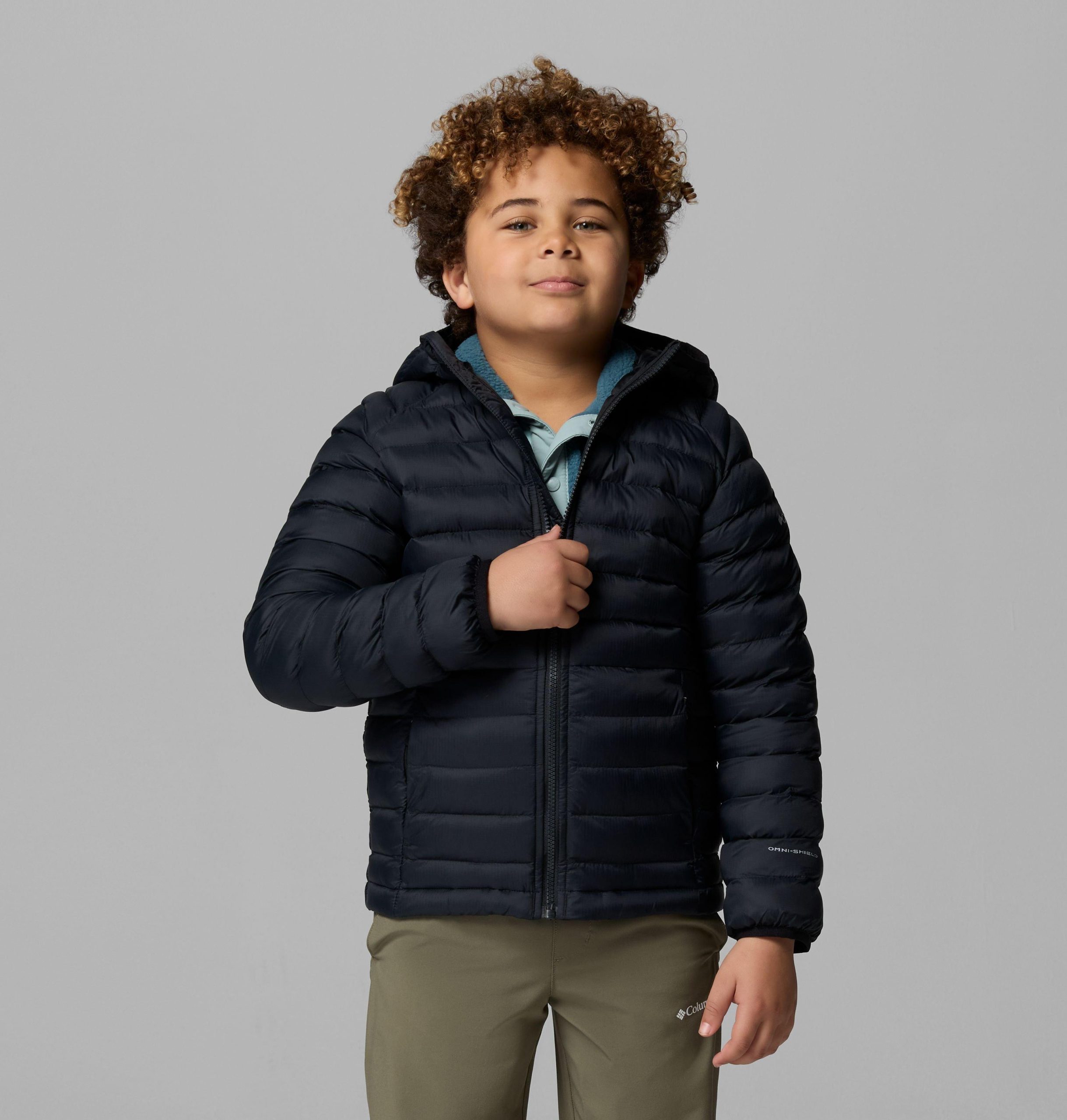 kinderjas met capuchon en poederpas