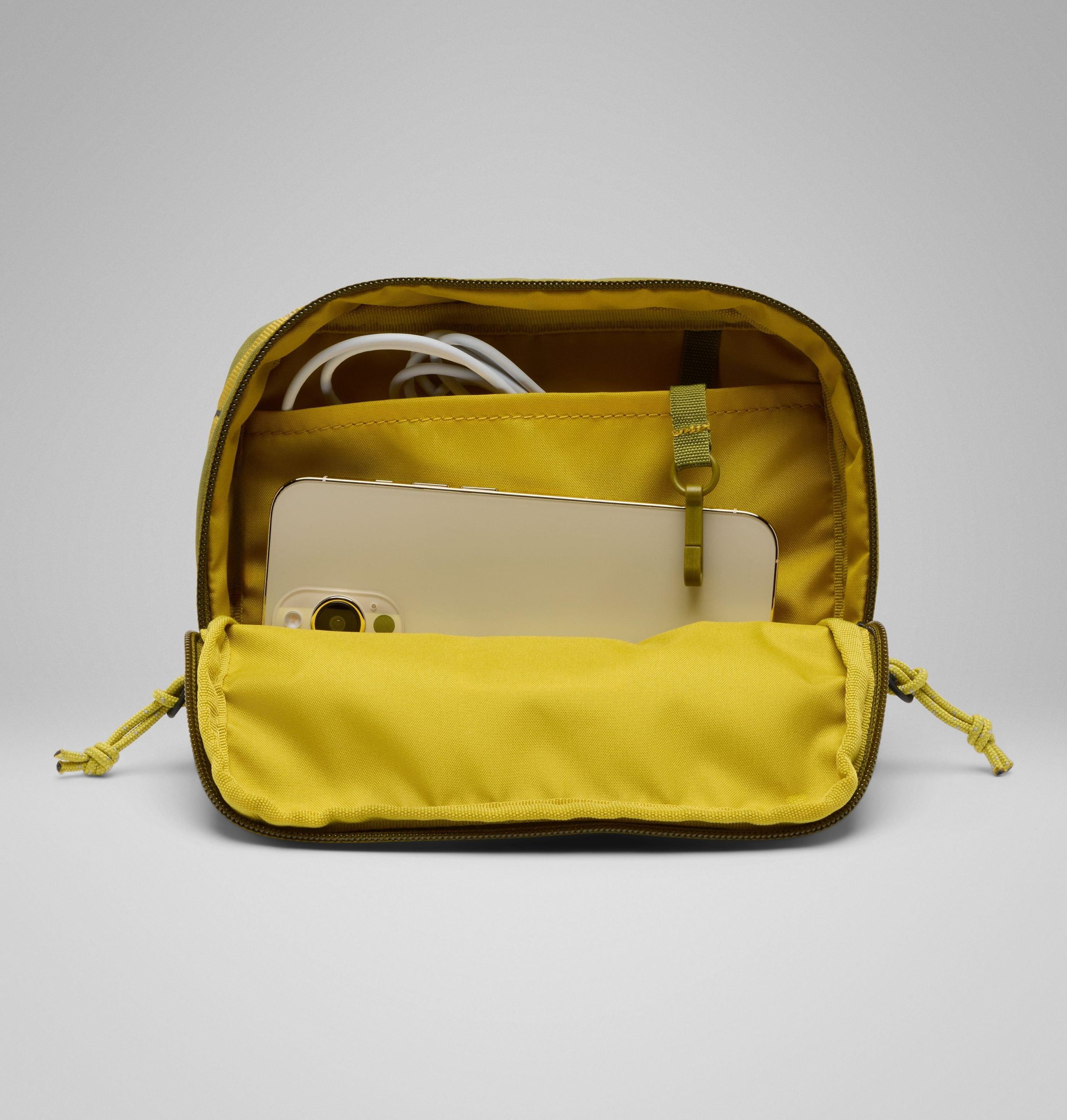 trail traveler crossbodytas