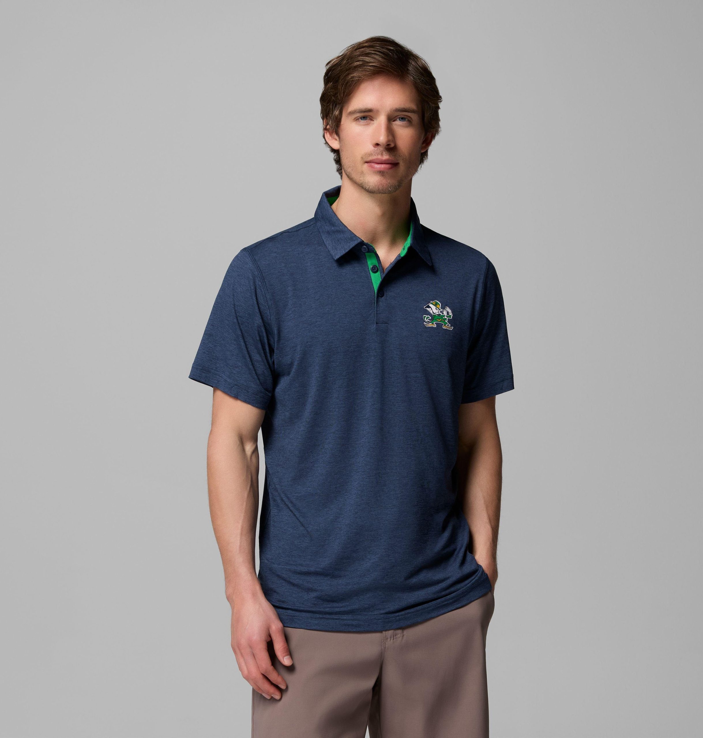 heren collegiate tech trail polo - notre dame