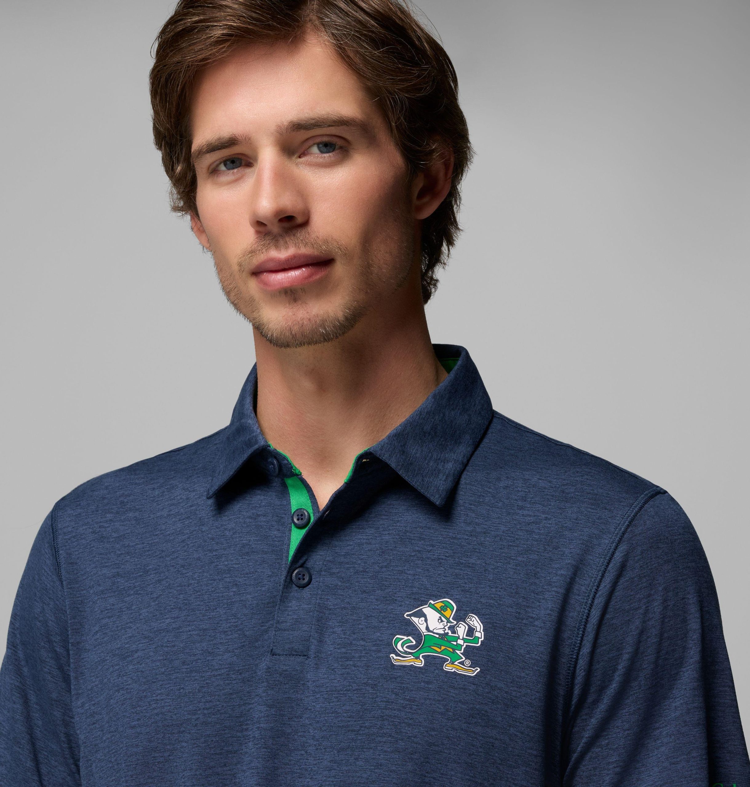 heren collegiate tech trail polo - notre dame