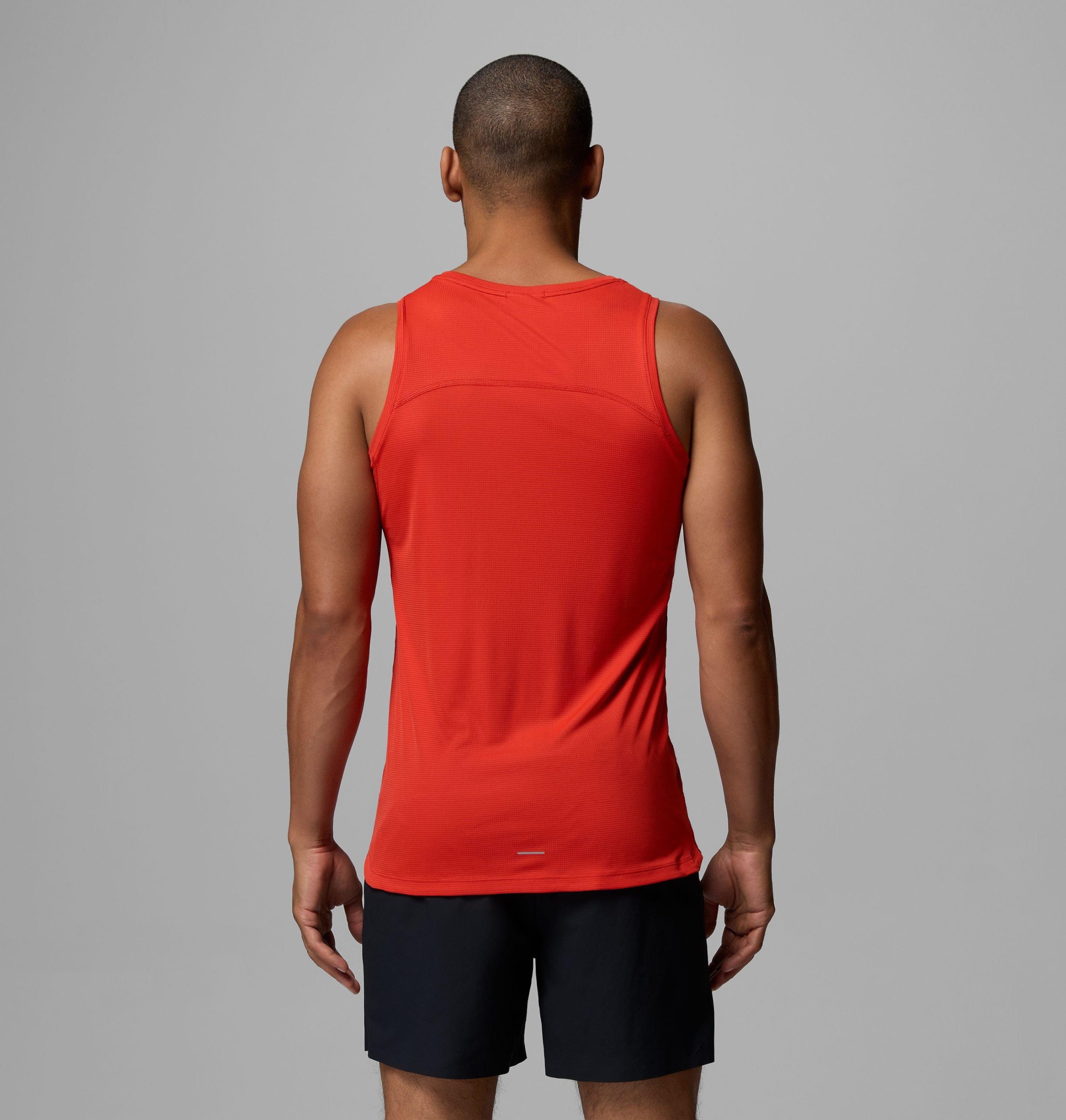 heren stealth spring tank