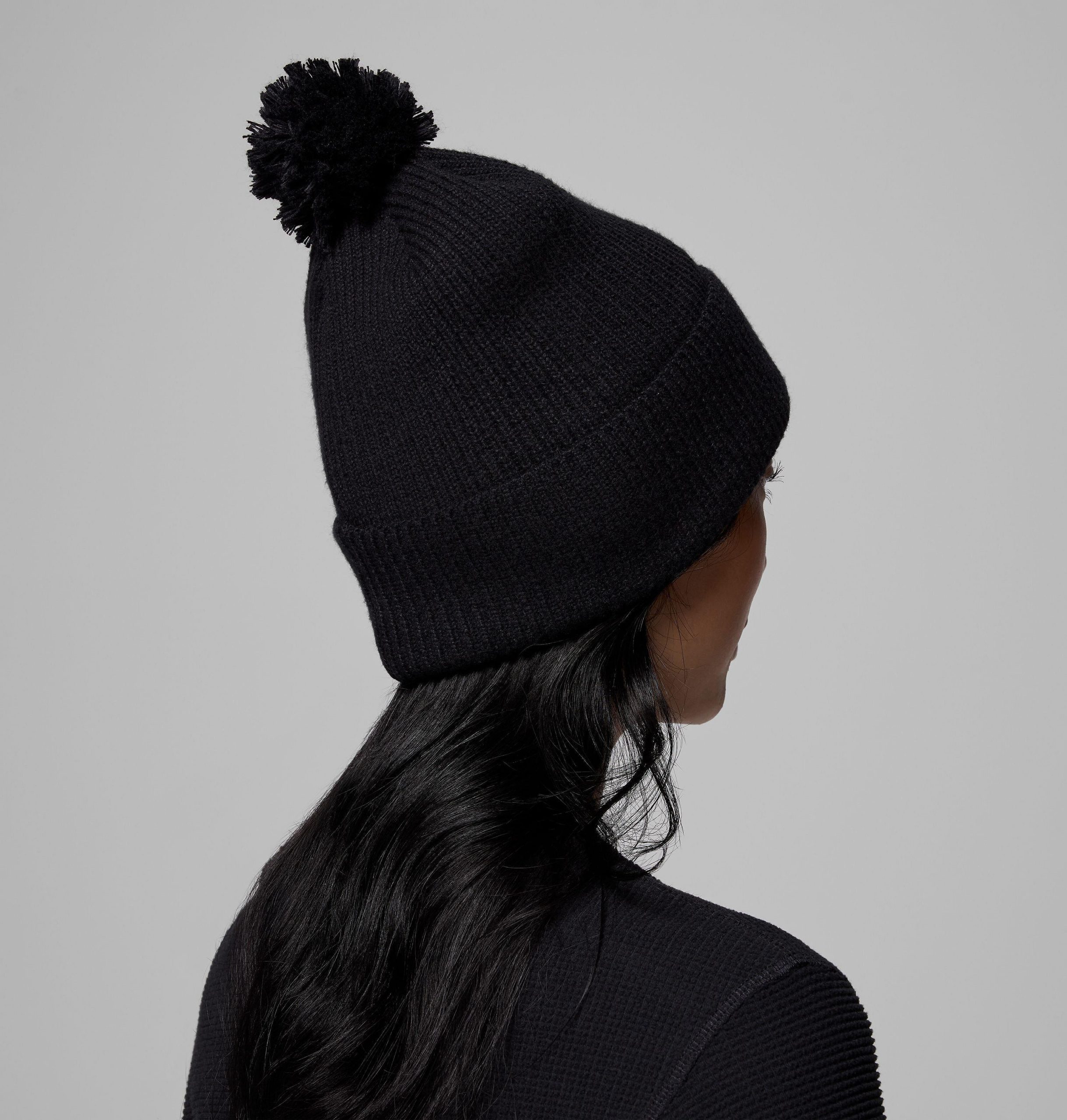 polar powder iii beanie