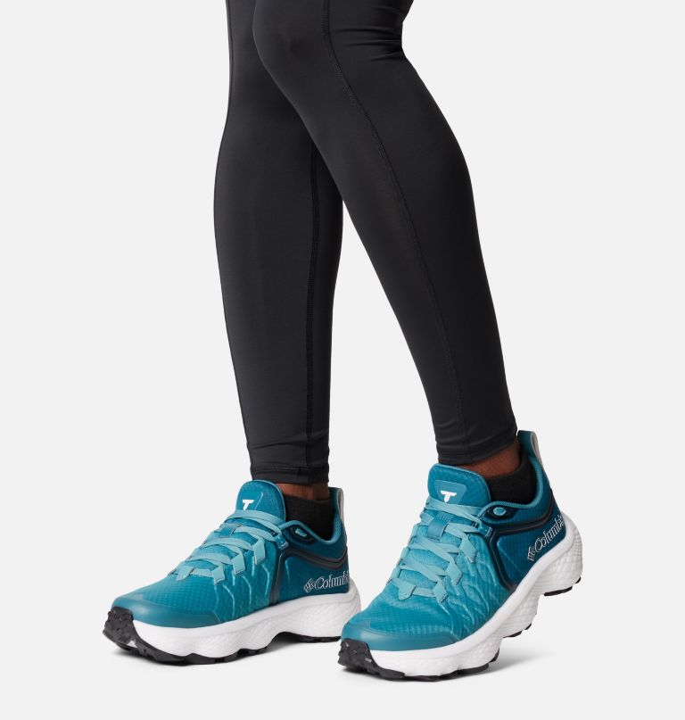 women escape thrive titanium shoe