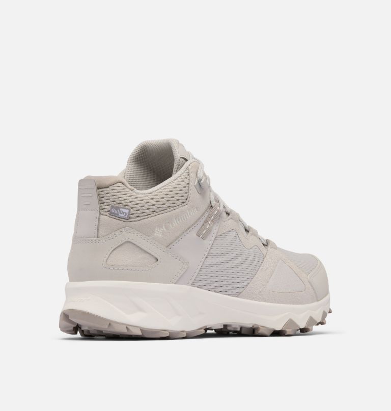 women peakfreak hera mid outdry shoe
