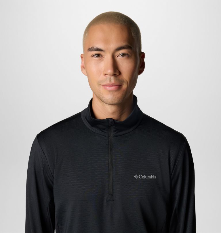 men three pitch half zip shirt
