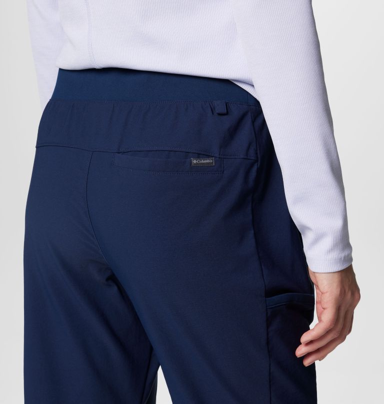 women leslie falls pull-on pants