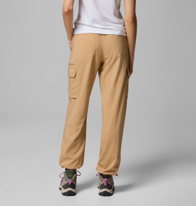 women skien valley cargo pants