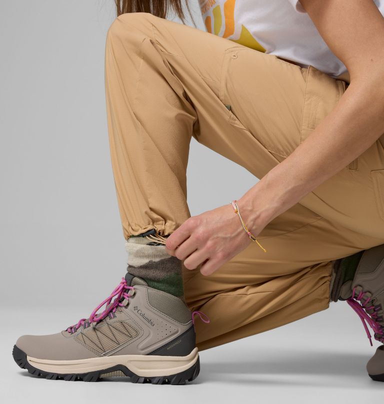 women skien valley cargo pants