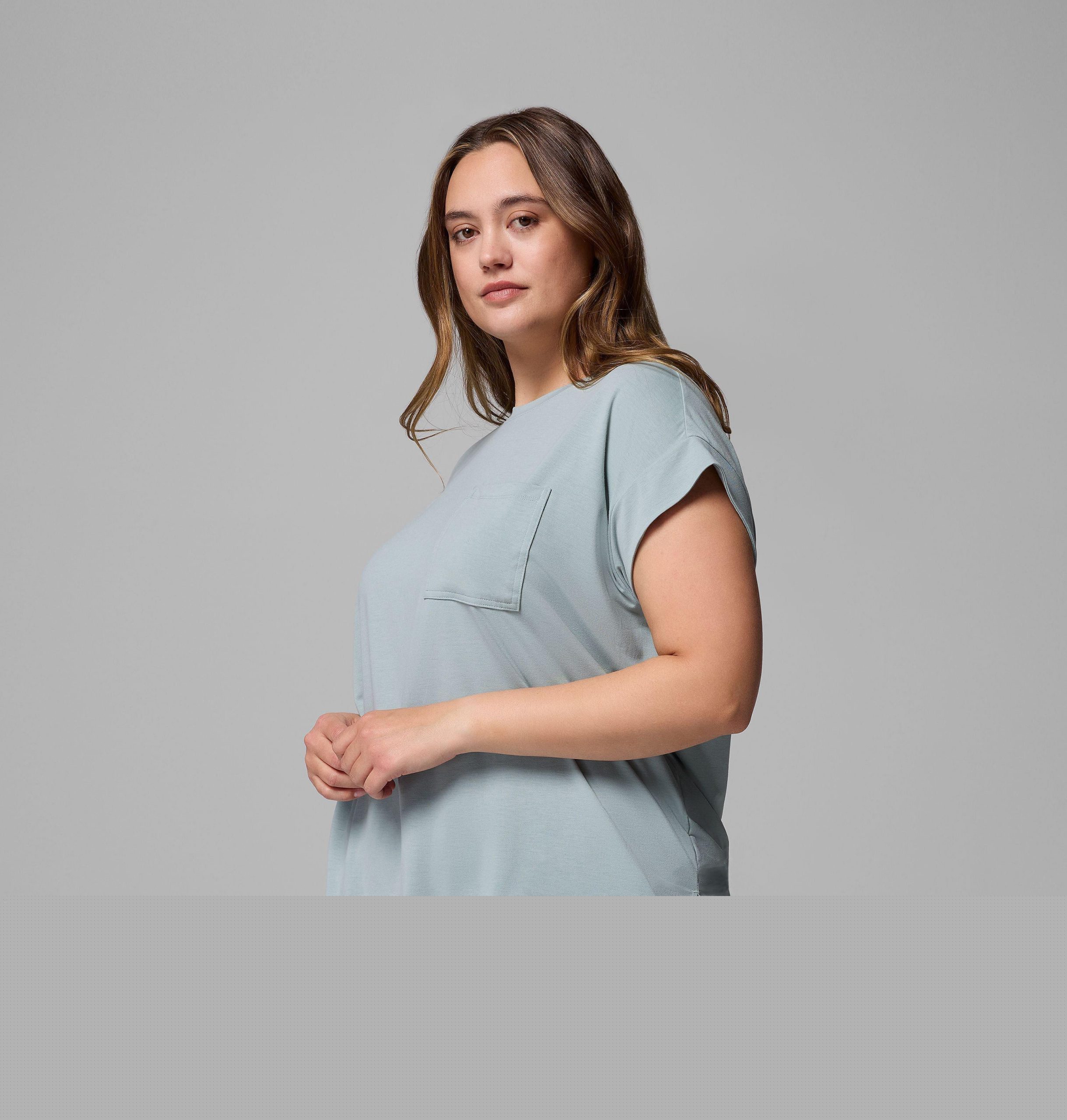 damesshirt met korte mouwen van daniela falls - plus size