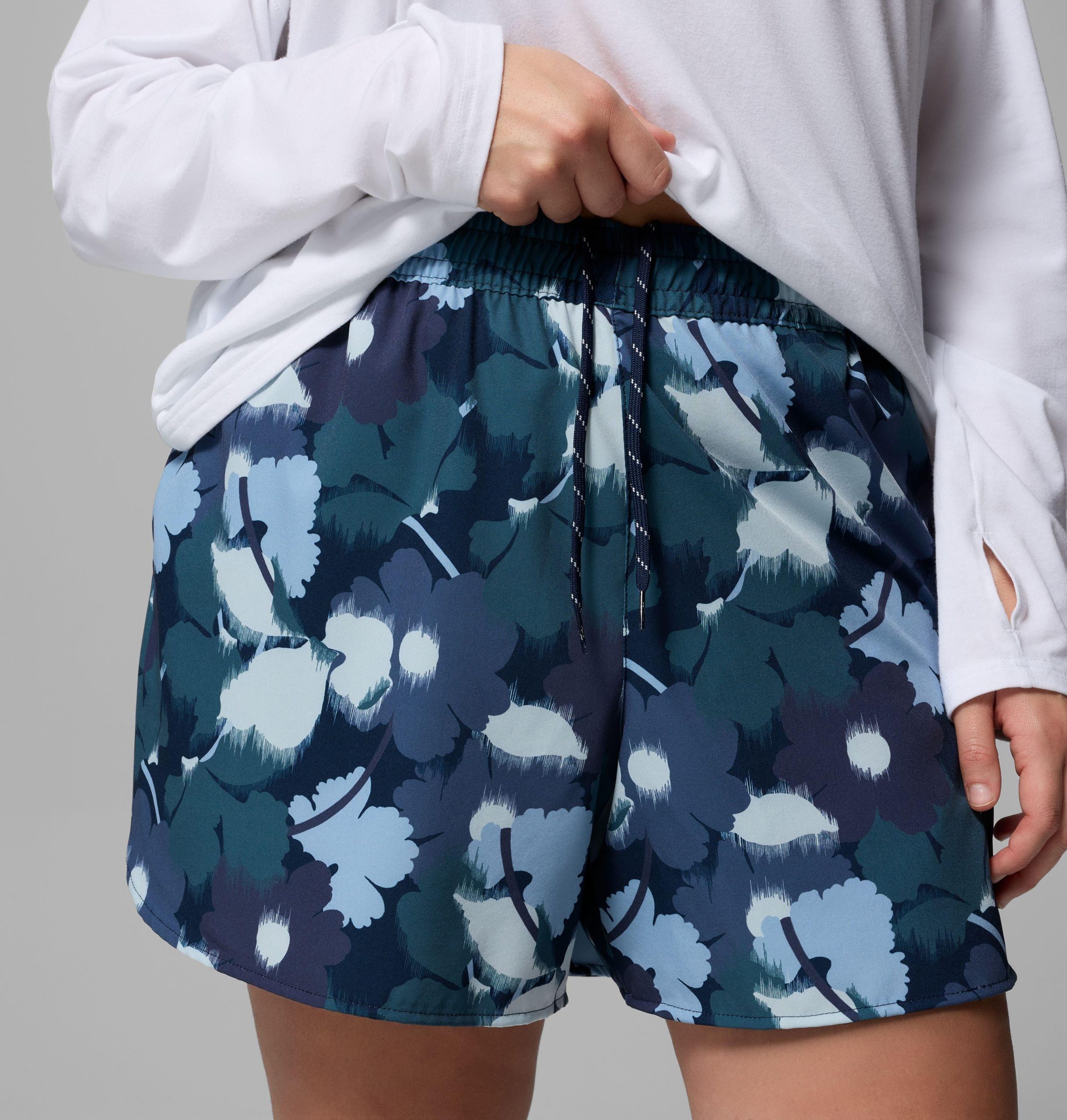 dames shorts met vital valley-print - plus size