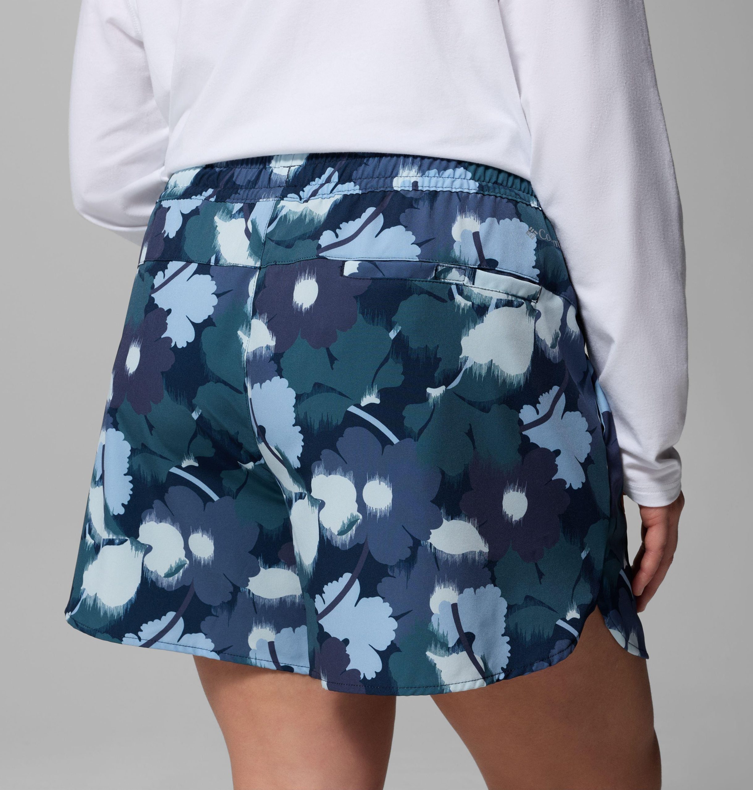 dames shorts met vital valley-print - plus size