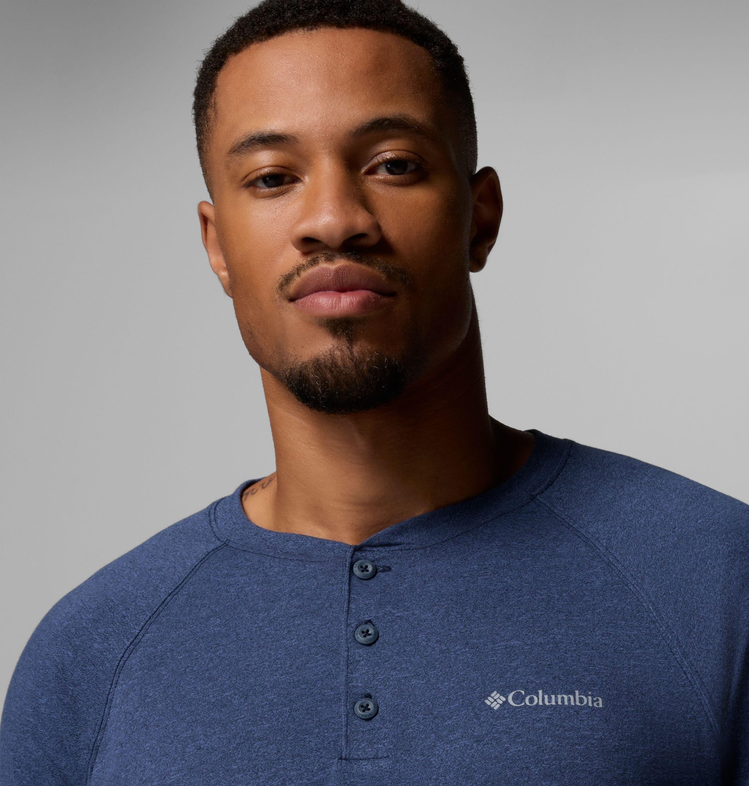 mannen thistletown hills raglan henley