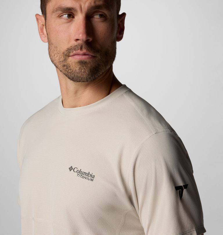 men cirque river pro short sleeve crew shirt