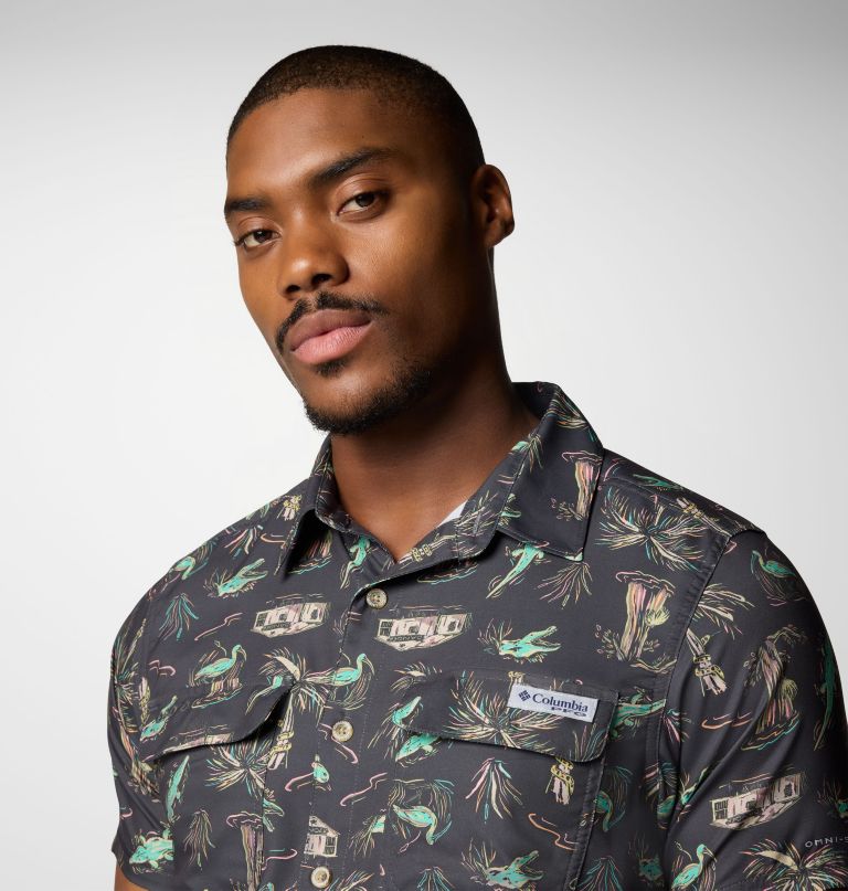 men pfg uncharted printed short sleeve shirt - tall