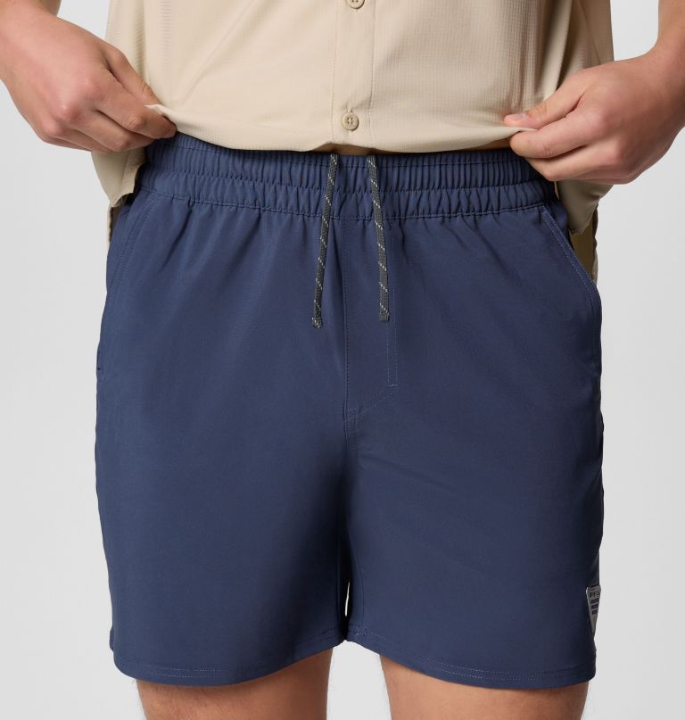men pfg terminal roamer stretch shorts