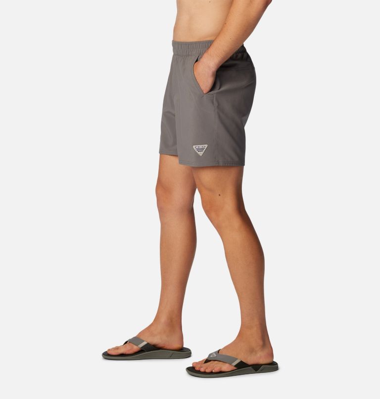 men pfg terminal roamer stretch shorts