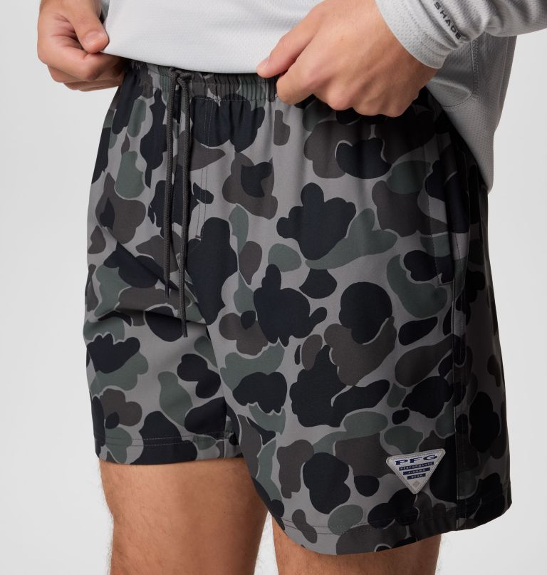 men pfg rambler printed water shorts