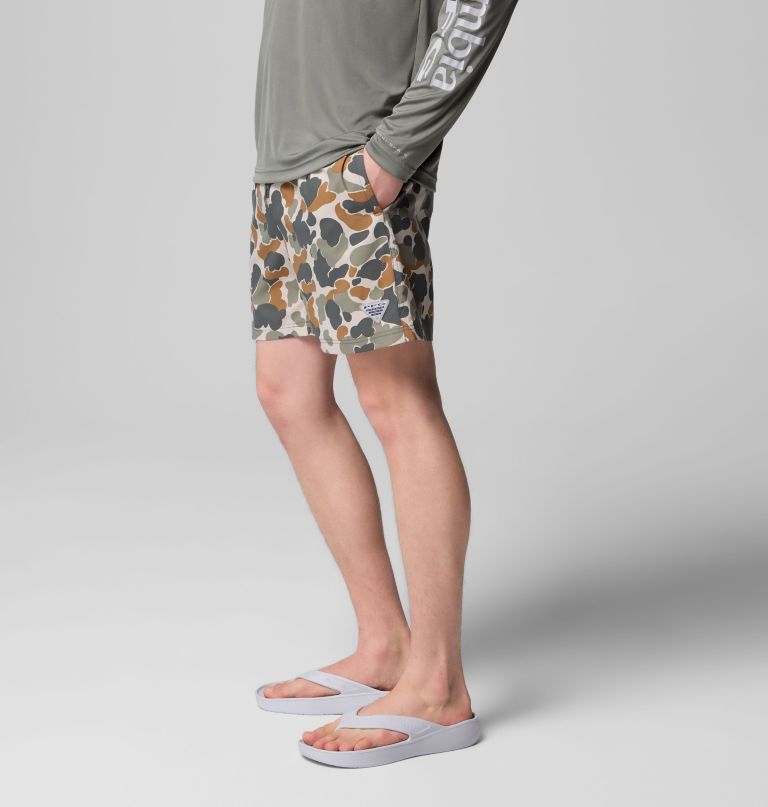 men pfg rambler printed water shorts