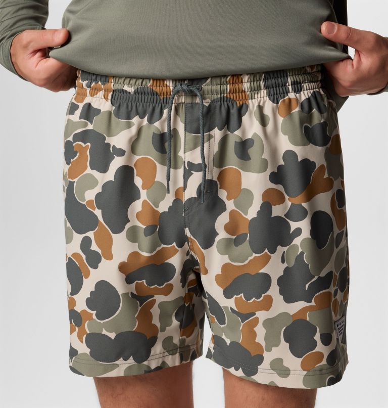 men pfg rambler printed water shorts