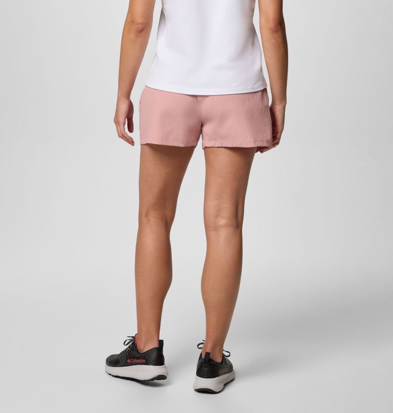women boundless trek active shorts