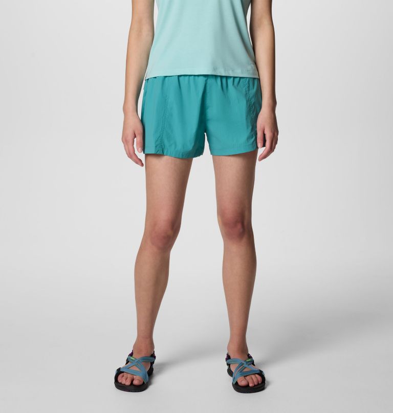 women boundless trek active shorts