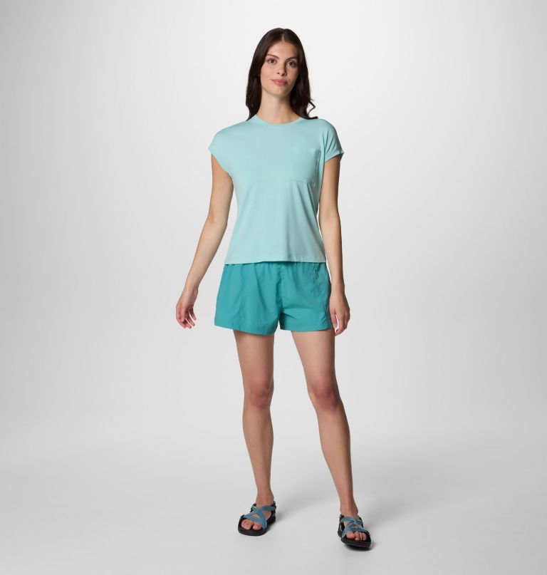 women boundless trek active shorts