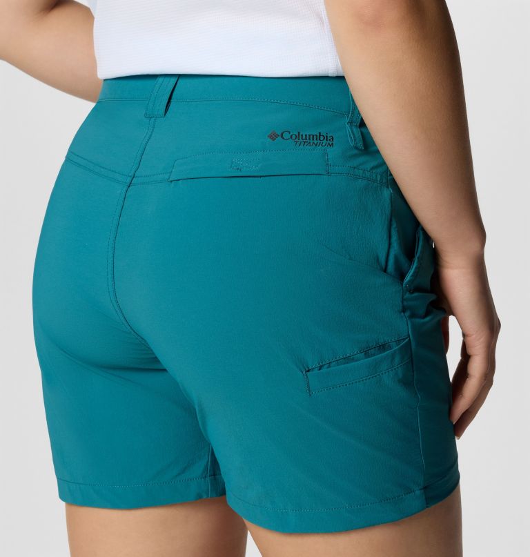 women summit valley shorts ii