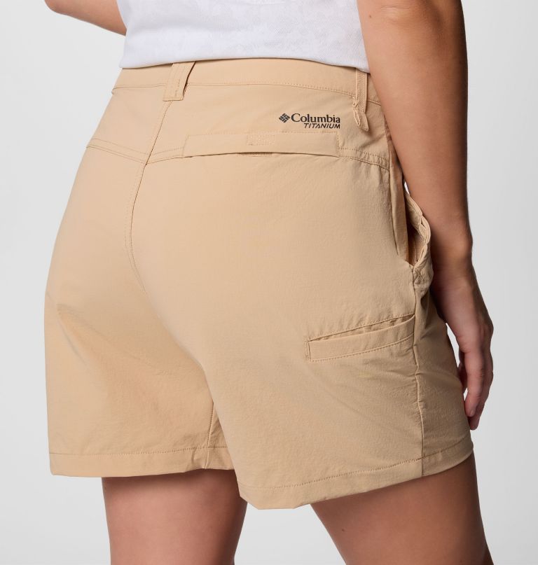 women summit valley shorts ii