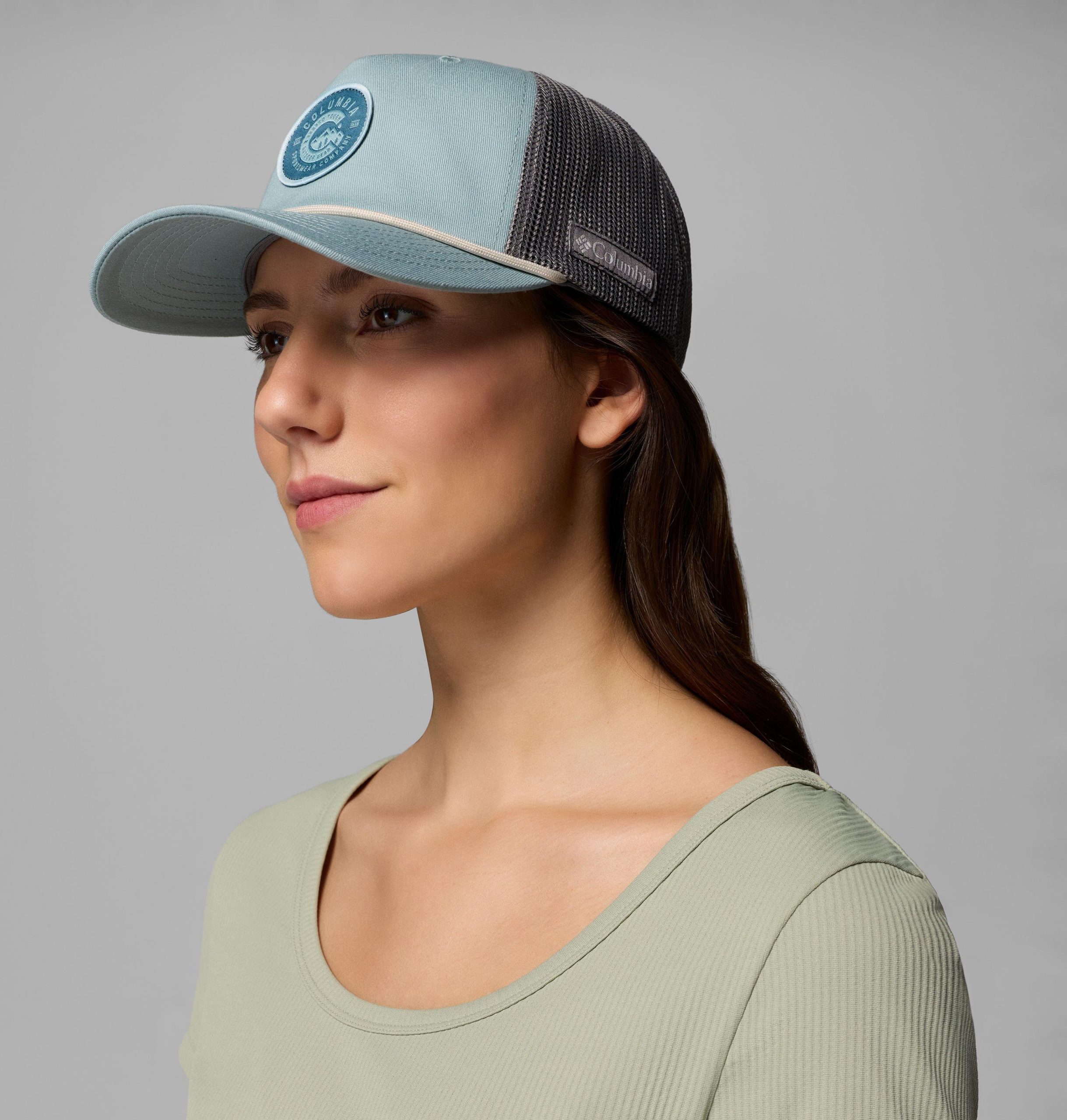 trailblaze snapback-pet