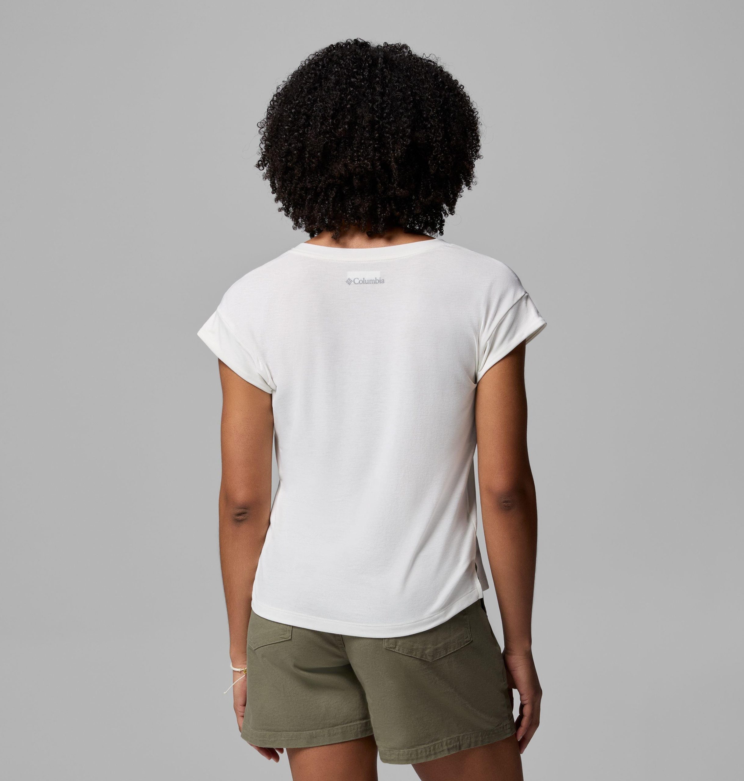 dames t-shirt met v-hals en korte mouwen van daniela falls