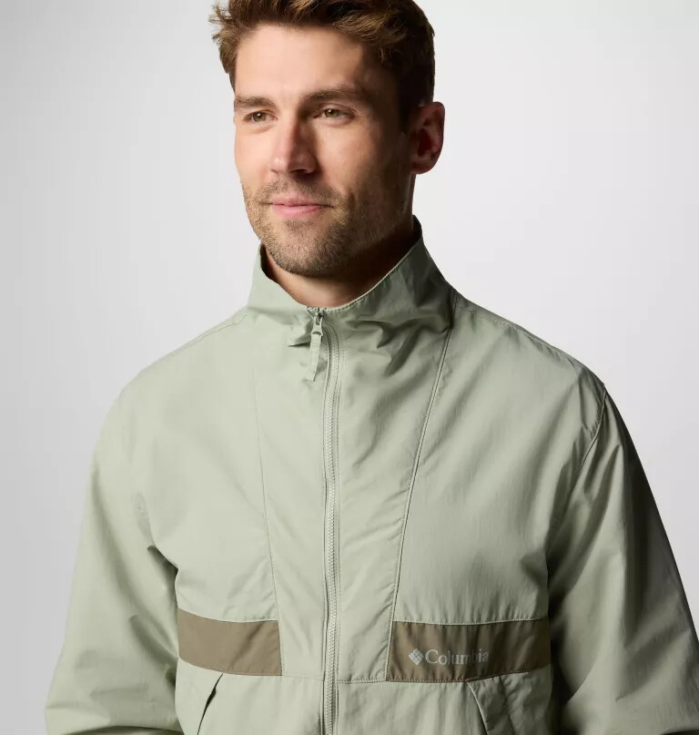 men spire valley windbreaker